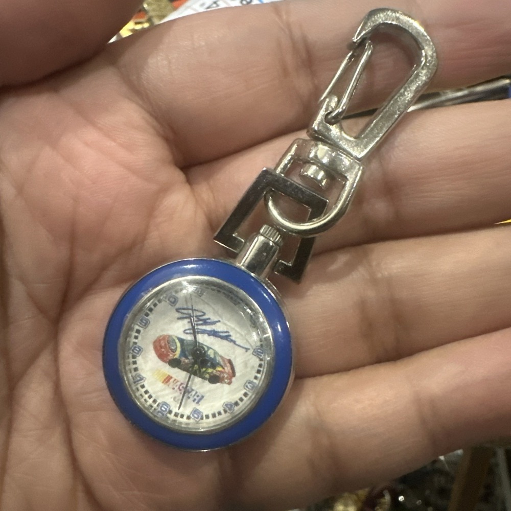Working 24 Nascar Jeff Gordon Small Pocket Watch Keychain‎ Silver Tone